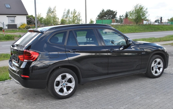 BMW X1 cena 41500 przebieg: 235025, rok produkcji 2013 z Barcin małe 379